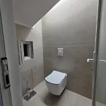 Renovated 2nd Floor Near Center 2 Appartamento