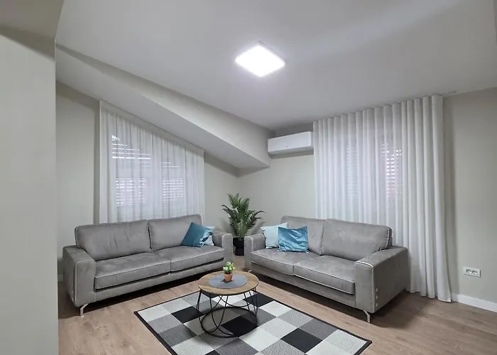 アパート Brand New Modern Apartment, 2 Bedrooms And 2 Bathrooms