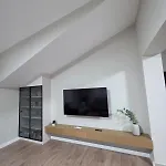 Renovated 2nd Floor Near Center 2 Apartment Tirana