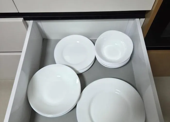 Renovated 2Nd Floor Apt Near City Center Villa 2